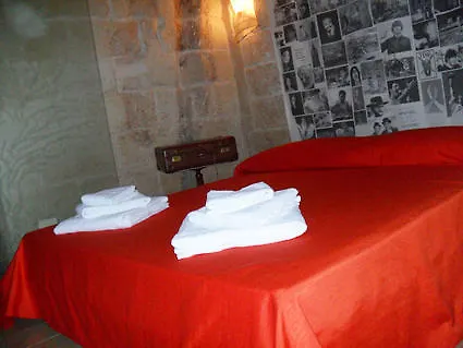 Bed and Breakfast White 3*