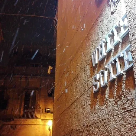 White Lecce