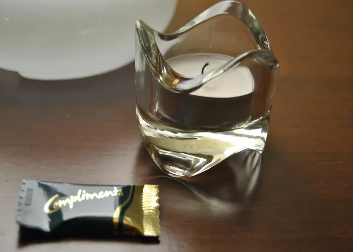 White לינה וארוחת בוקר