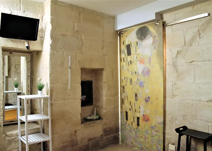 White Bed & Breakfast