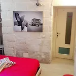 White Bed & Breakfast