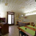 White Bed & Breakfast